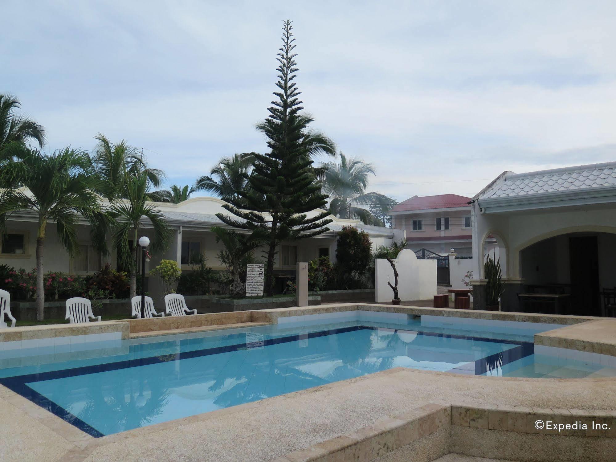 Villa Del Pueblo Inn Panglao Exteriér fotografie